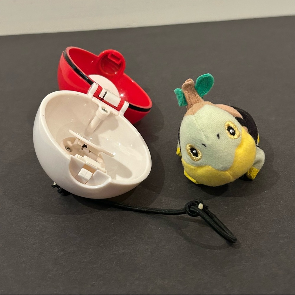 Pokémon Jakks Pacific Pokeball Throw Toy Turtwig